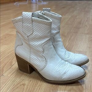 White Cowboy Ankle Boots, size 6